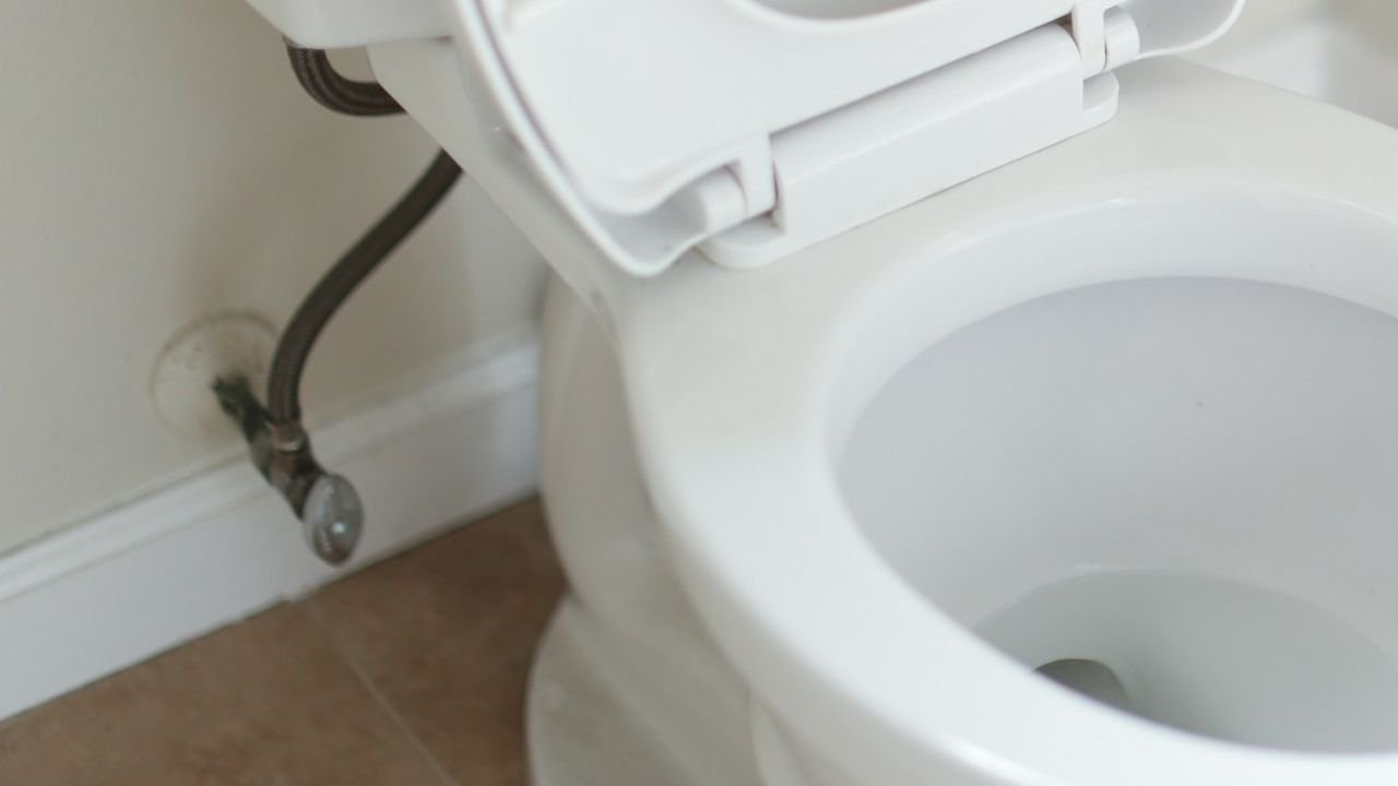 Robinet WC