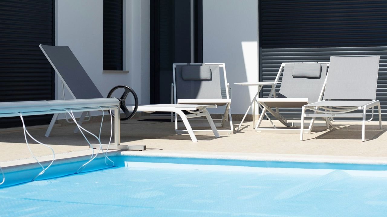 Branchement volet roulant piscine 24V