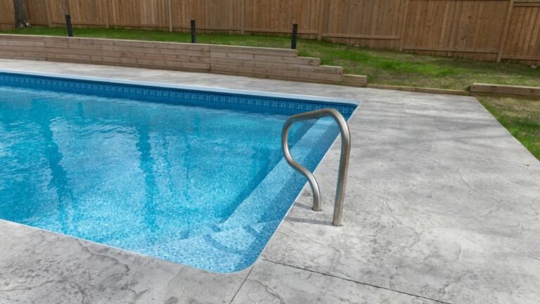 Piscine liner gris clair