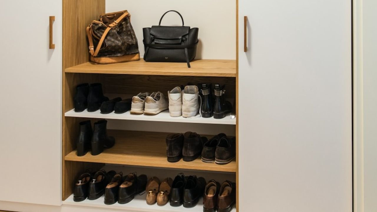 Meuble à chaussures