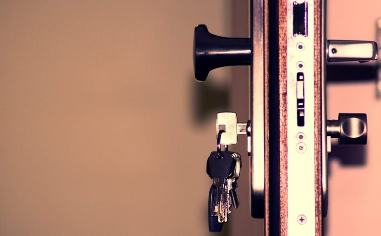Ouvrir une porte 5 points bloquée